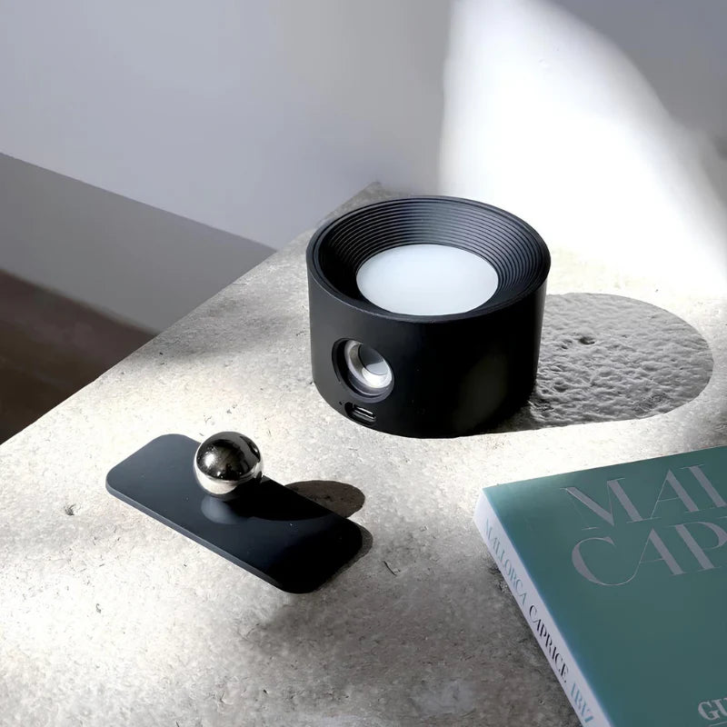 Bezprzewodowa lampka ścienna LED – obrotowa 360°, 3 barwy światła, magnetyczny montaż