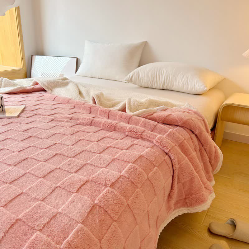 Miękki koc sherpa z fakturą szachownicy