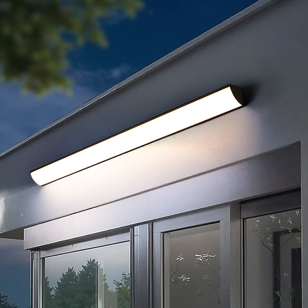 Nowoczesna Zewnętrzna Lampa Ścienna IP65 – Podłużne Oświetlenie Elewacyjne LED