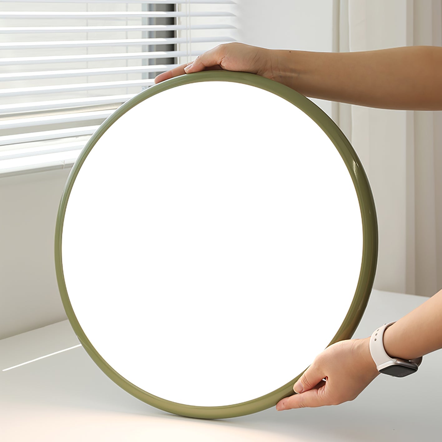 Regulowana Lampa Sufitowa LED – Kolorowe Światło do Sypialni i Salonu