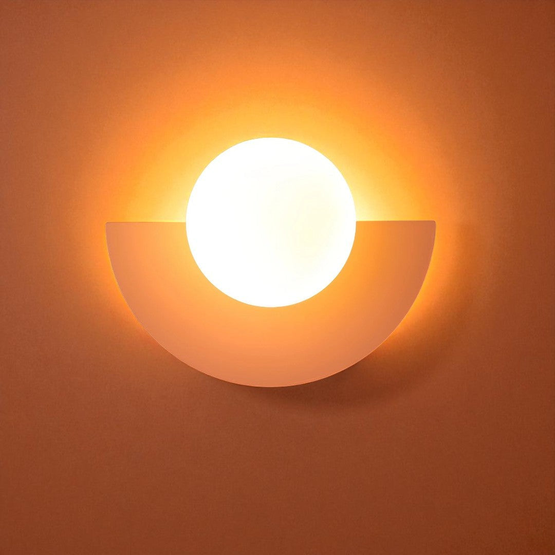 Kinkiet LED ArcNord – Nowoczesna Lampa Ścienna w Stylu Nordic