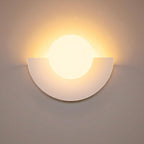 Kinkiet LED ArcNord – Nowoczesna Lampa Ścienna w Stylu Nordic