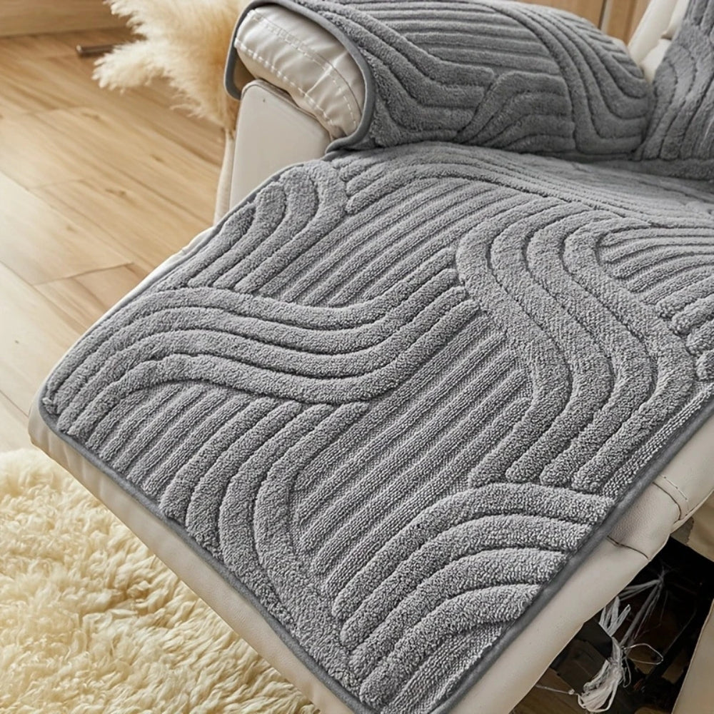 Pokrowiec na fotel rozkładany z mikrofibry – antypoślizgowy i pluszowy