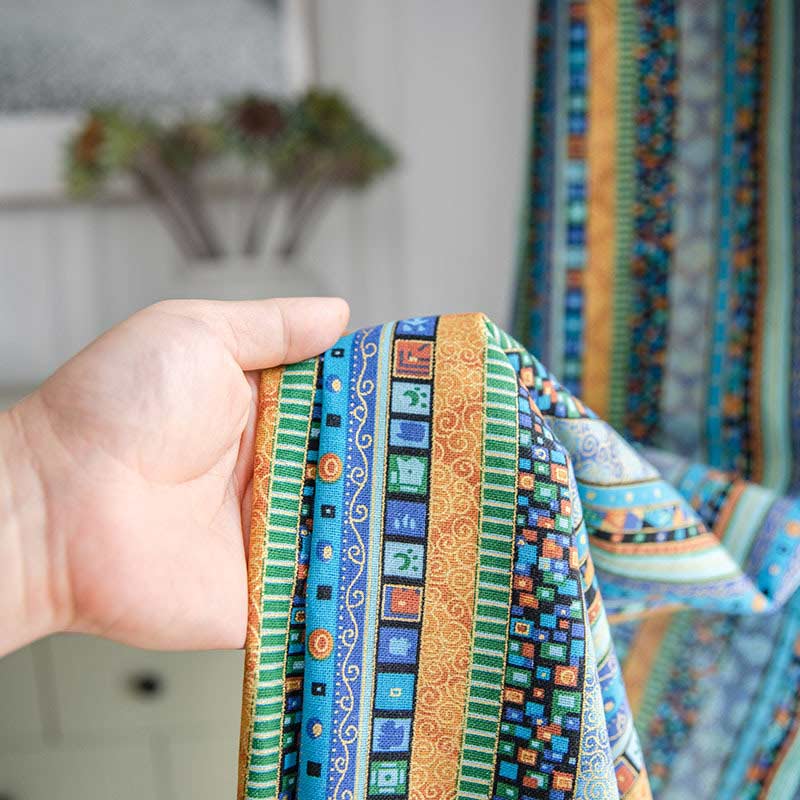 Kolorowa zasłona z frędzlami w stylu boho | Lekko przyciemniająca